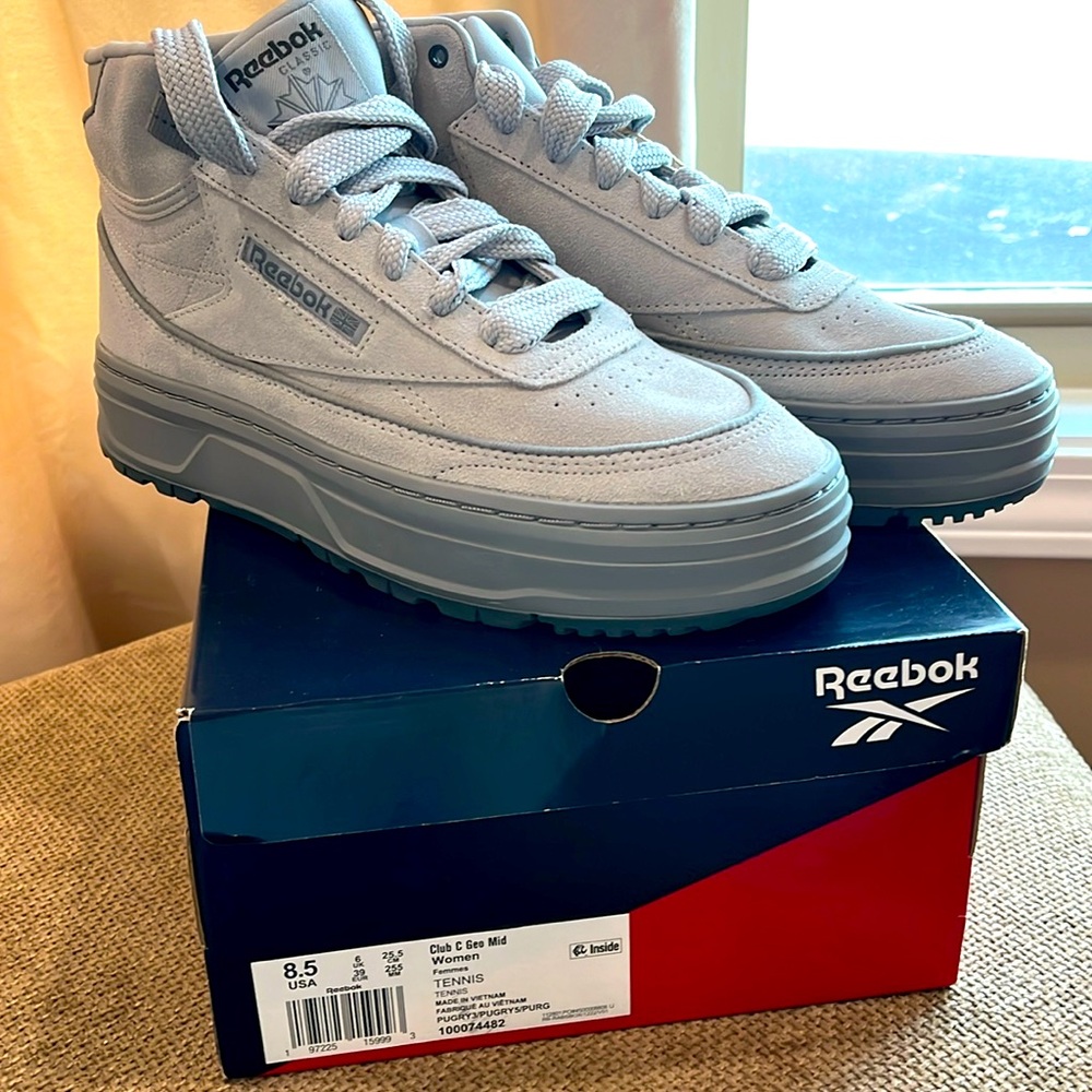 NIB Grey Suede Reebok Club C size 8.5